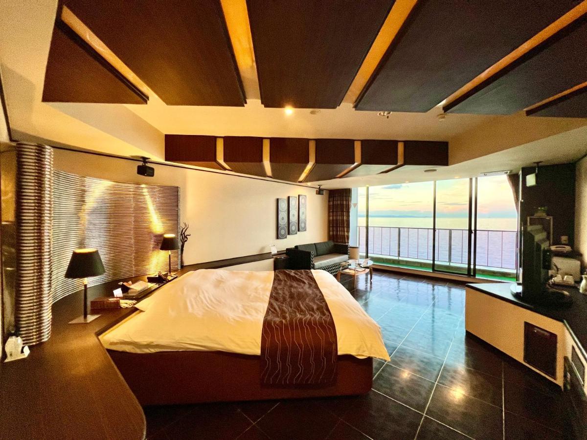 Sky Bali Style Beppu, Resort Love Hotel Zewnętrze zdjęcie