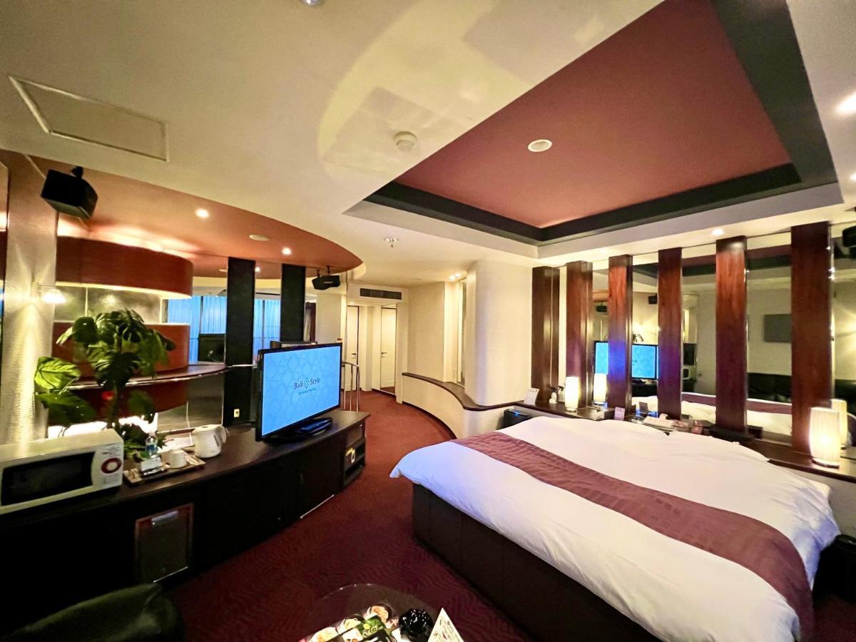 Sky Bali Style Beppu, Resort Love Hotel Zewnętrze zdjęcie